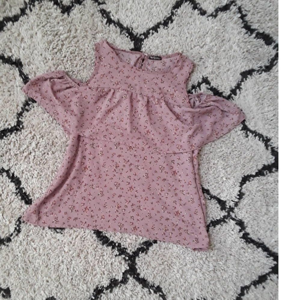 Ruffled off the shoulder top